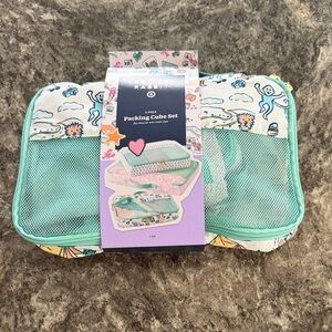 Roller Rabbit Travel Packing Cube Set - Green and White